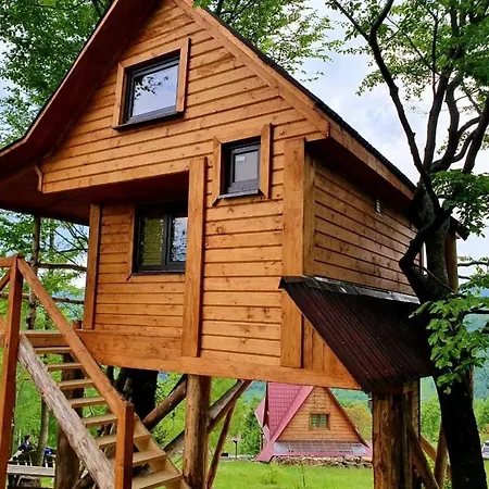 Plai Гостевой дом